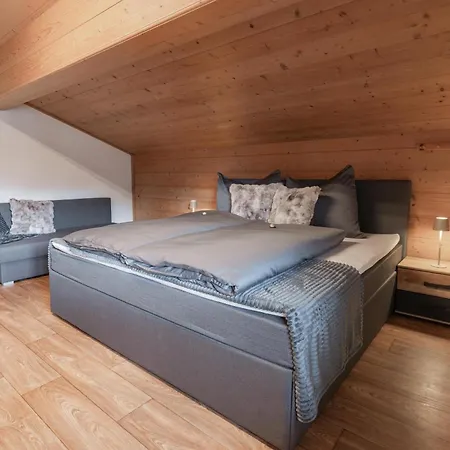 Holzegger * Hart im Zillertal